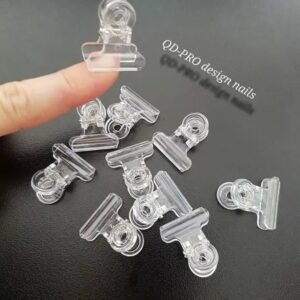Plastic Nail Clips 10pcs