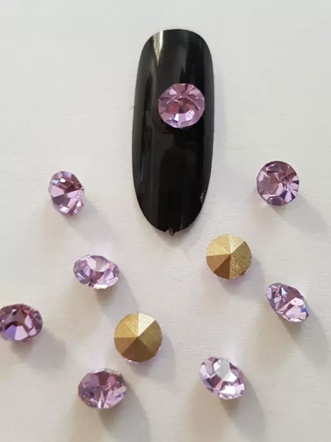 #4 Russian Zirconia