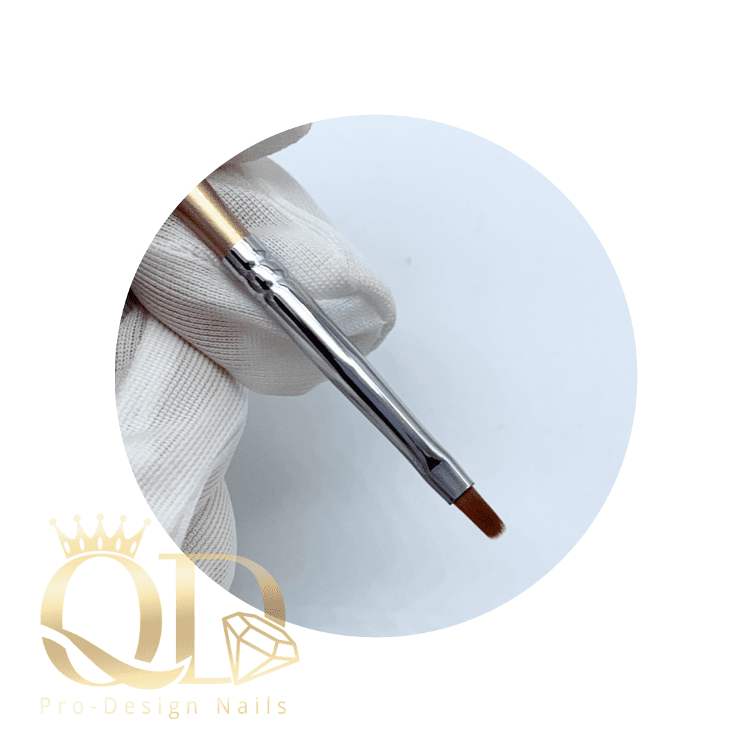 #1 Flat Oval Gel Brush