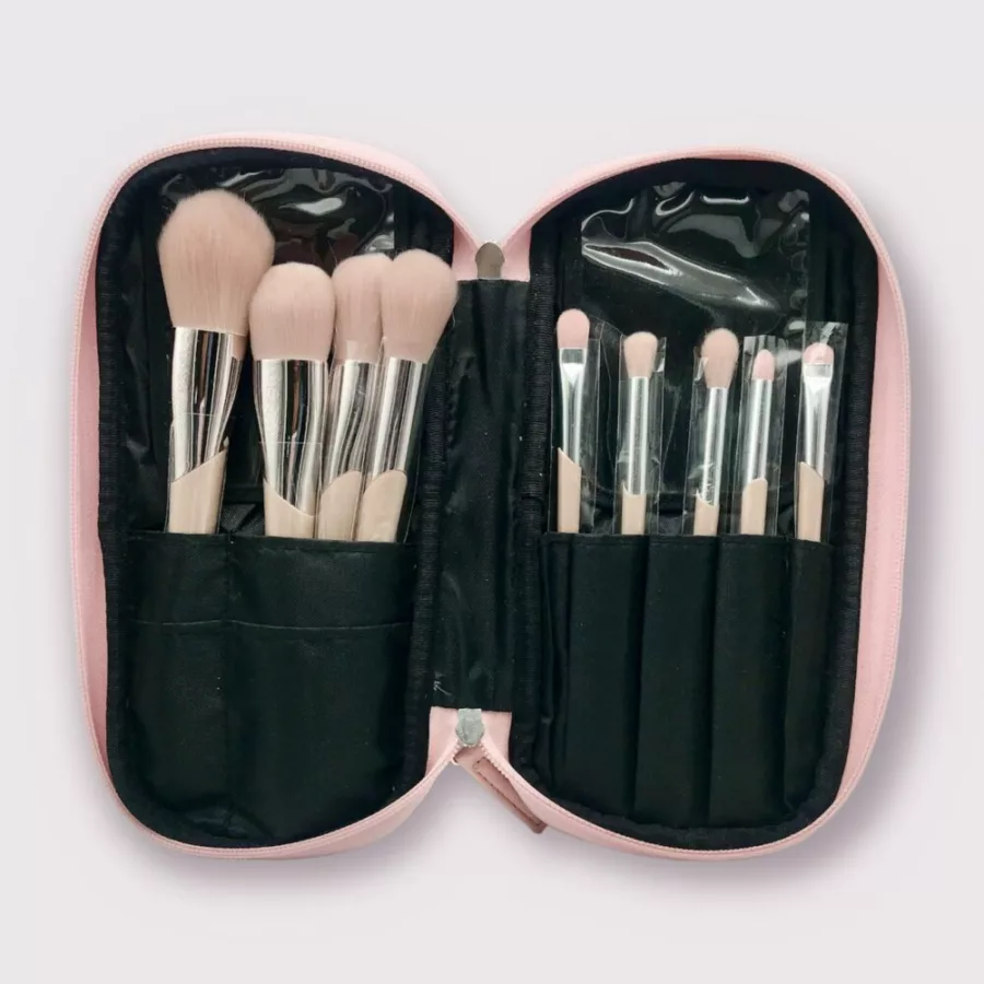 Rubyface makeup brush set in a bag
