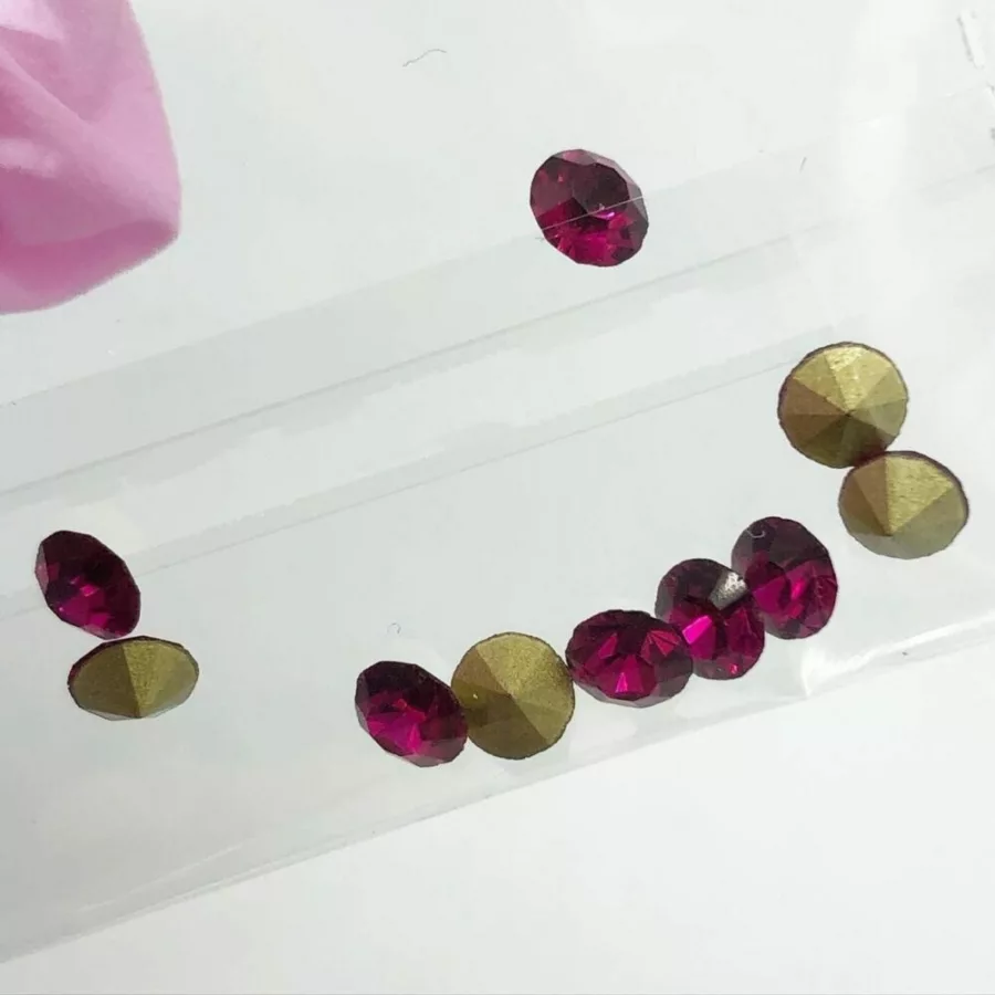 #8 Russian Zirconia Pointback Crystal 10pcs - 3mm Purple Round Shape